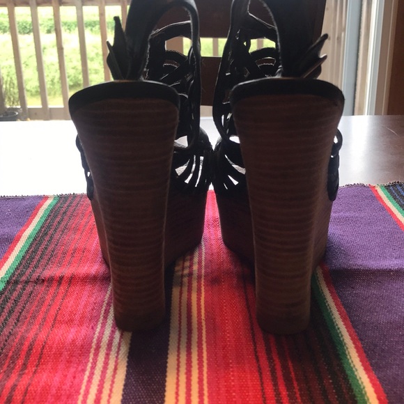 Boho Wedges - Picture 3 of 4